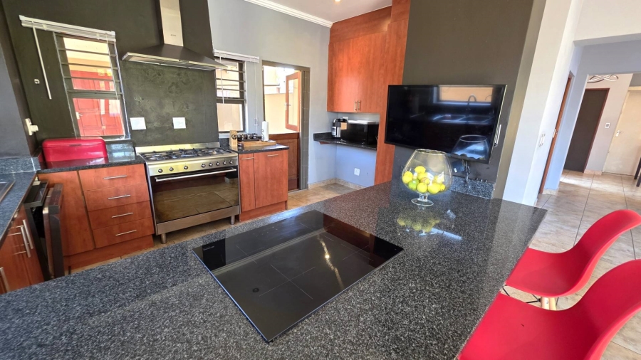 4 Bedroom Property for Sale in Leloko North West